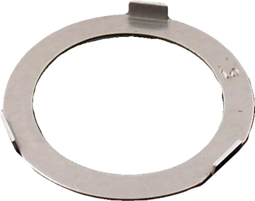 Einfache metallene Drosselblende mit einem offenen Innenring, die für die Abgasregelung in Wolf-Geräten verwendet werden kann.